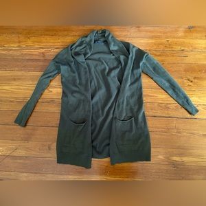 Green Long Sleeve Cardigan with Pockets size MEDIUM